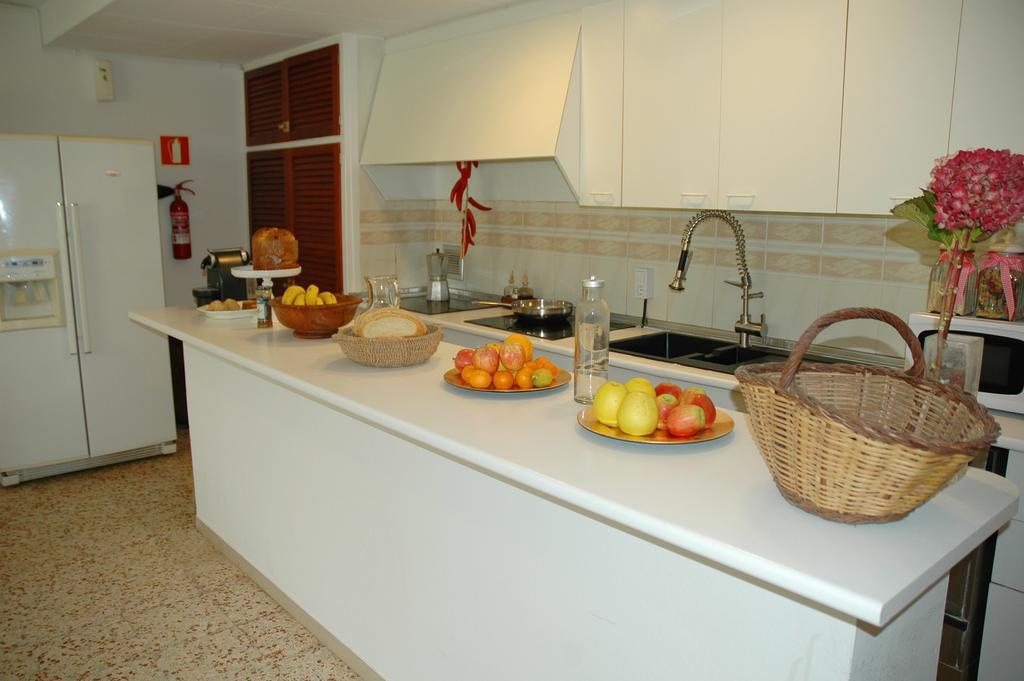 サンタ・クリスティーナ・ダロ Residential Horse Club Costa Bravaホステル 部屋 写真